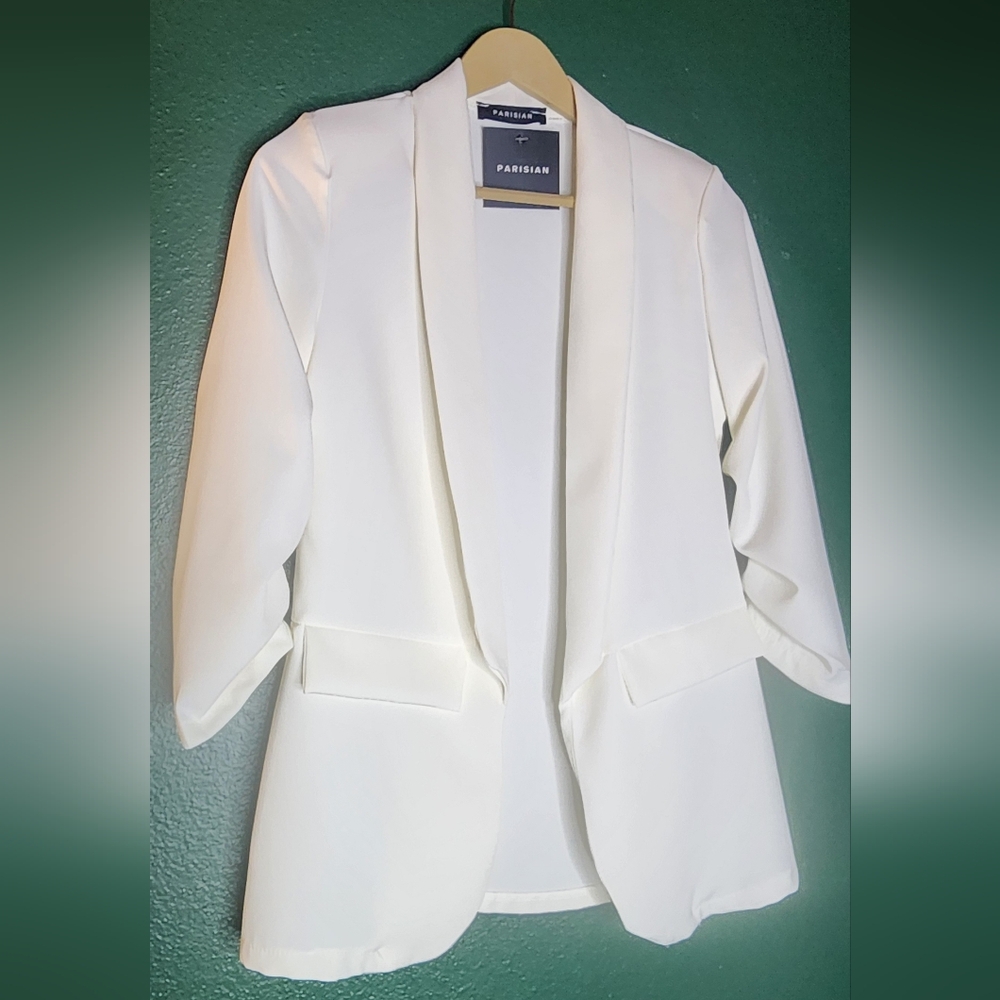 Parisian Works Elegant Cream Blazer